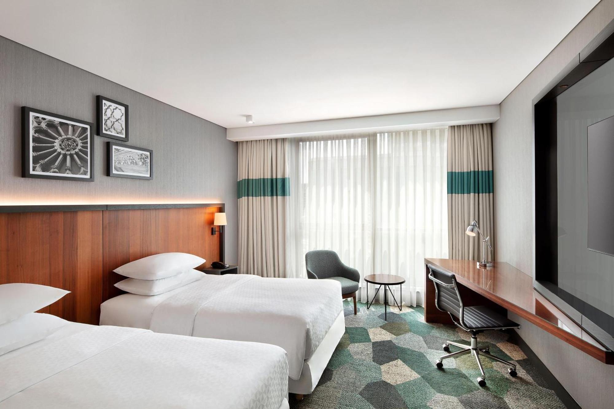 מלון Four Points By Sheraton Kagithane 4*